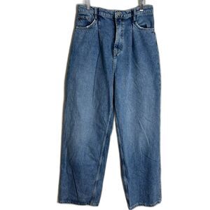 BDG ladies oversized high rise baggy jeans size 29